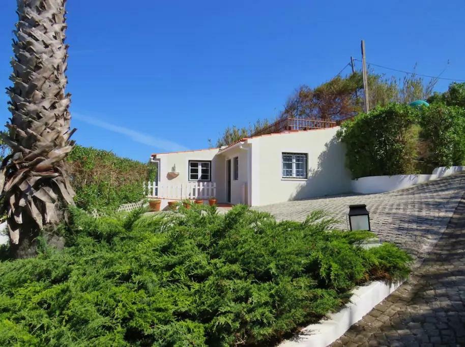 The Beachfront Casa Da Rampa Villa Синтра Екстериор снимка